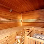 Karls - Design Mit Alpenblick & Tagesbar Im Herzen Von *