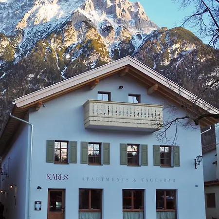 Karls - Design Mit Alpenblick & Tagesbar Im Herzen Von Appartement *