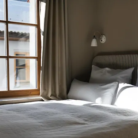 Apartament Karls - Design Mit Alpenblick & Tagesbar Im Herzen Von Mittenwald