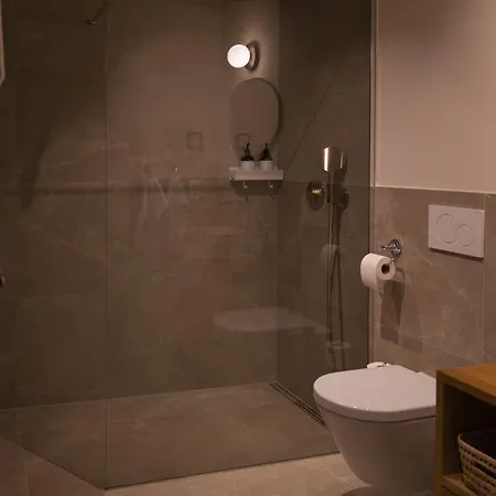 Karls - Design Mit Alpenblick & Tagesbar Im Herzen Von *