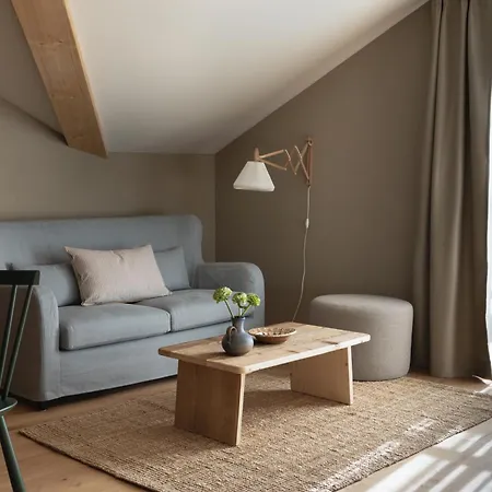 Karls - Design Mit Alpenblick & Tagesbar Im Herzen Von Mittenwald