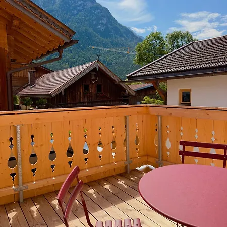 Karls - Design Mit Alpenblick & Tagesbar Im Herzen Von Appartement *